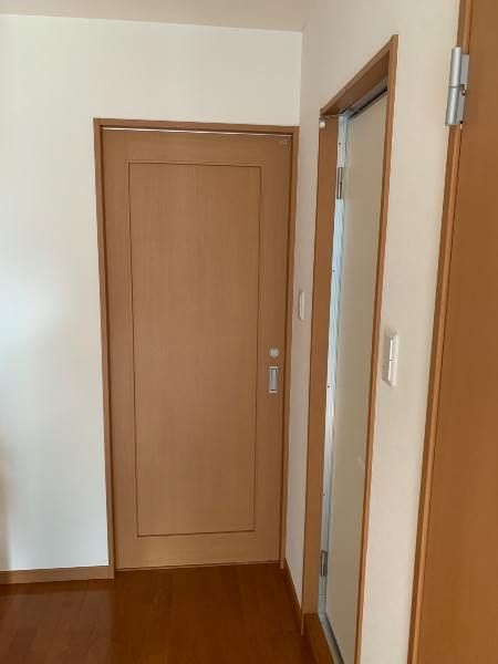 1K Apartment for Rent in Urasoe, Okinawa - 20 sqm - Thumbnail 3