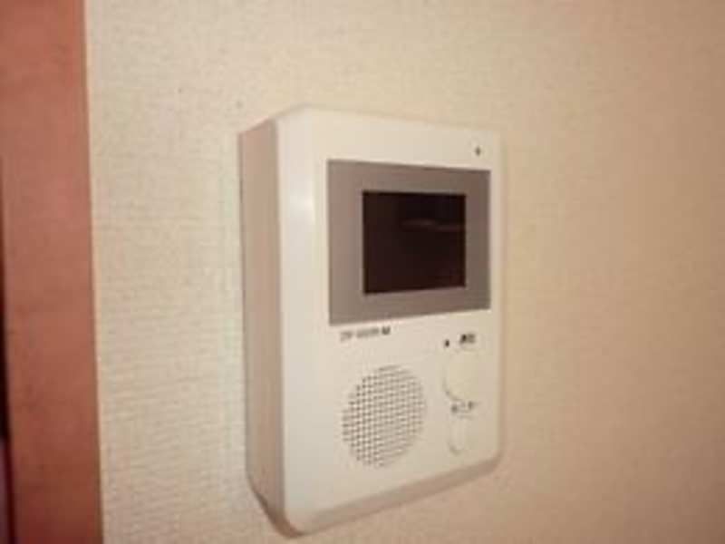 1K Apartment for Rent in Tomigusuku, Okinawa - Thumbnail 3