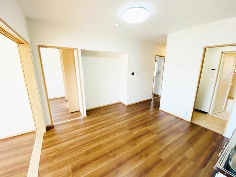 3LDK Apartment for Rent in Nago City, Okinawa with Free Internet - Thumbnail 3