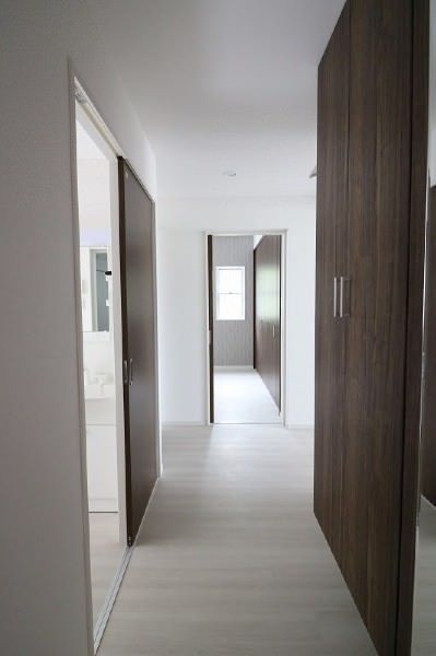 Modern 3LDK Apartment for Rent in Itoman, Okinawa with Free Internet - Thumbnail 4