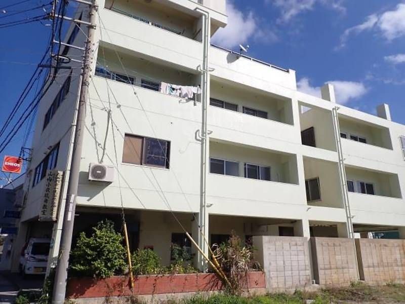 Sunrise 2DK Rental Apartment in Nishihara, Okinawa - Image 1