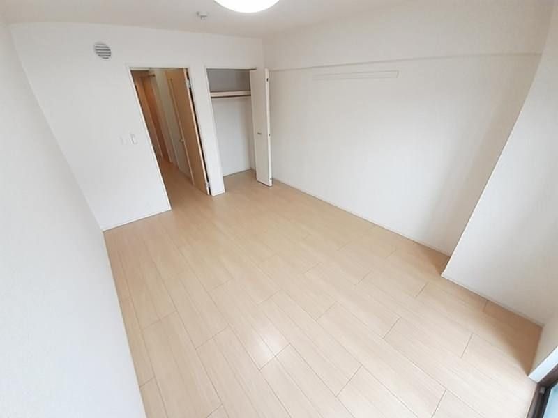 Maison SHINKA 1K Apartment for Rent in Naha City, Okinawa - Thumbnail 4