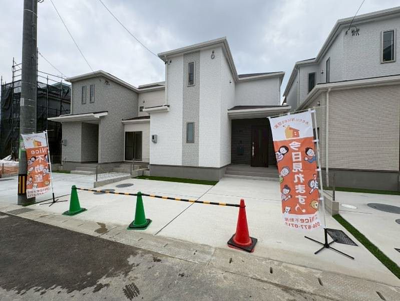 New 4LDK House for Sale in Uruma City, Okinawa - Thumbnail 3