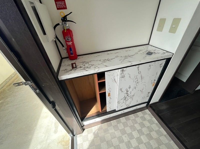 2LDK Apartment for Rent in Kadena, Okinawa - 53 sqm - Thumbnail 3
