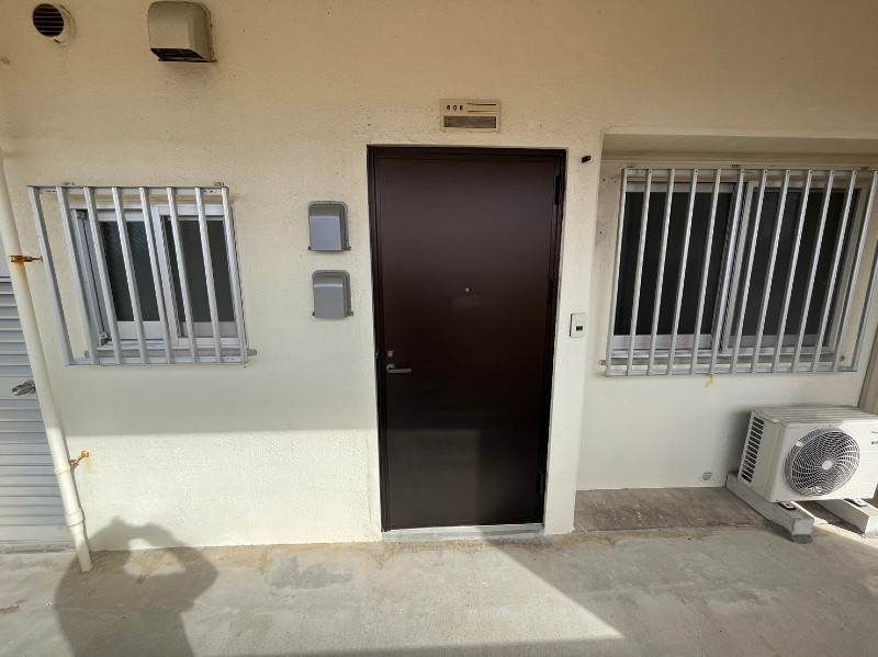 2LDK Apartment for Rent in Kadena, Okinawa - 53 sqm - Thumbnail 2