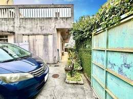 Spacious 4DK house with rooftop in Naha's Nagata district - Thumbnail 3