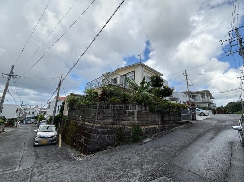 3DK House for Sale in Urasoe Maeda, Okinawa - Thumbnail 4