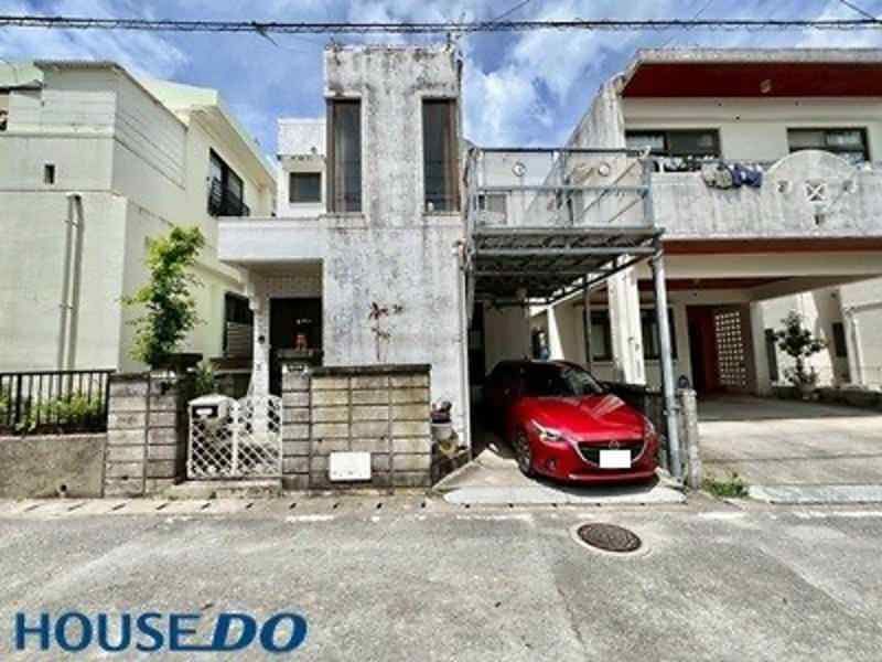 4LDK Reinforced Concrete House for Sale in Ginowan, Okinawa - Thumbnail 2
