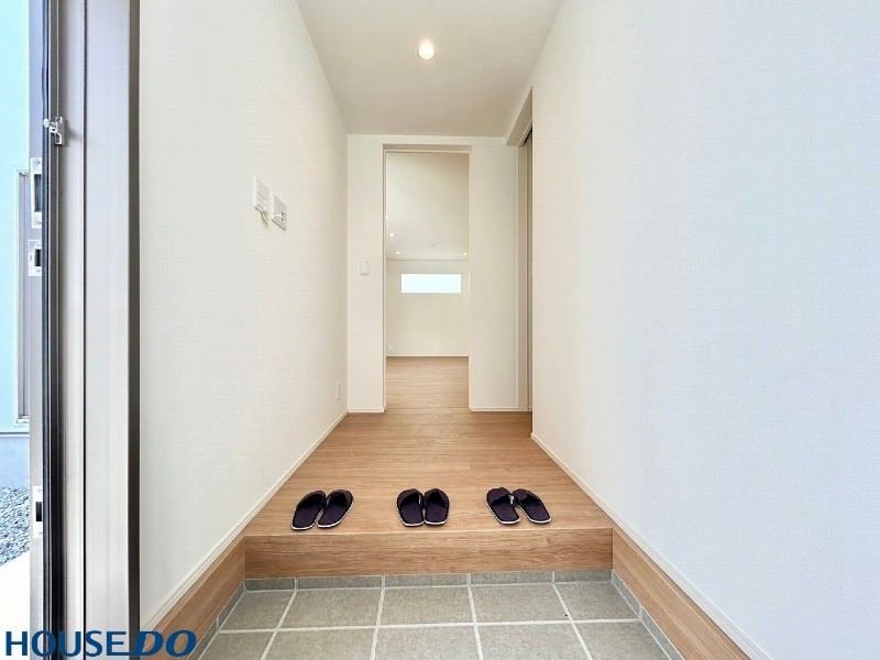 New 2024 3LDK House for Sale in Yomitan Village, Okinawa - Thumbnail 3