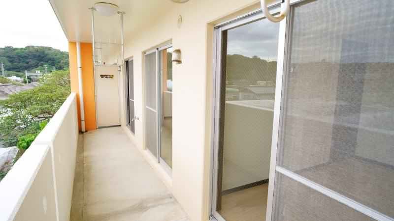 3DK Apartment for Rent in Nakijin Village, Okinawa - Thumbnail 2
