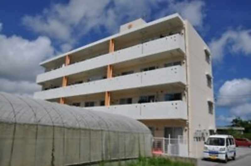3DK Apartment for Rent in Nakijin Village, Okinawa - Thumbnail 3