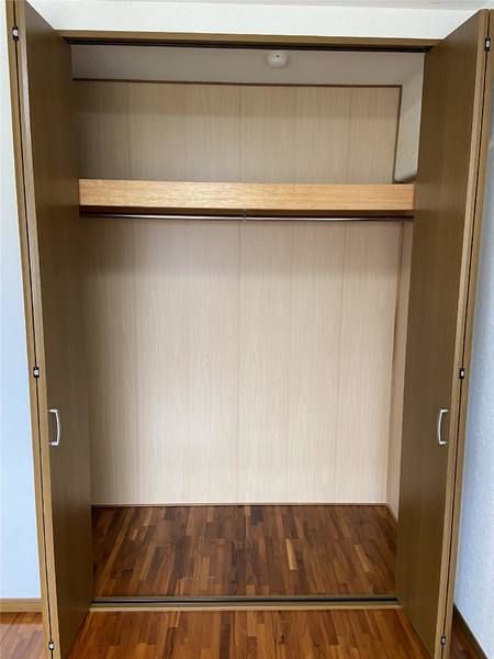 3DK Apartment for Rent in Koja, Okinawa City | 56.1 sqm - Thumbnail 4