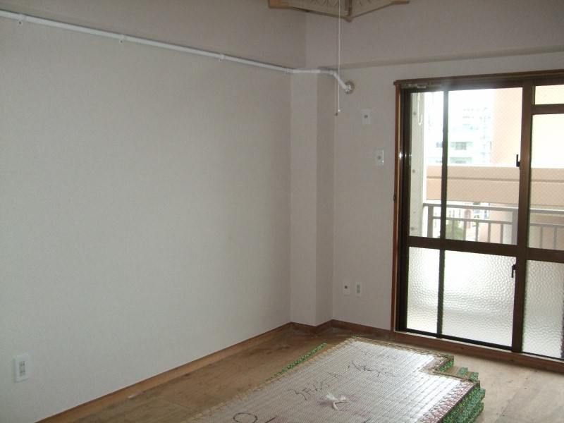 Co-op Miyazato 2DK Rental Apartment in Urasoe, Okinawa - Thumbnail 2