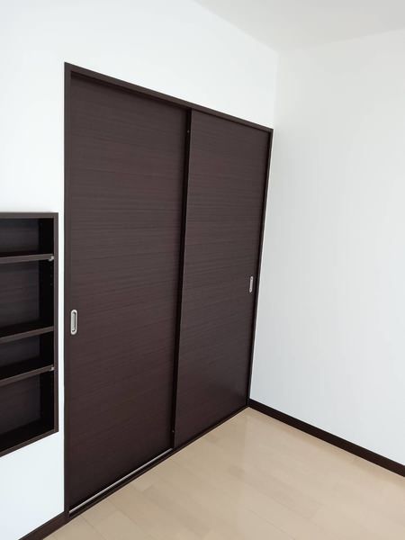 Furnished 1K Apartment for Rent in Naha, Okinawa - Zero Deposit - Image 1