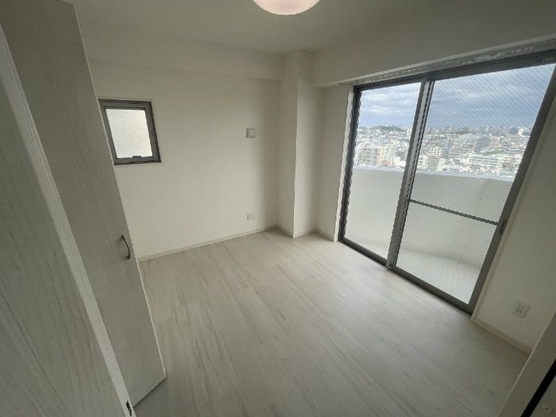 Pet-Friendly 2LDK Apartment for Rent in Naha Koroku, Okinawa - Thumbnail 2