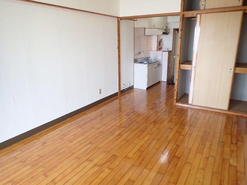 Pure Residence 1R Apartment for Rent in Naha, Okinawa - Thumbnail 4