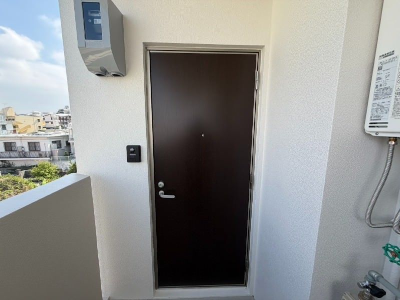 New 1LDK Apartment for Rent in Tomigusuku, Okinawa - Thumbnail 2
