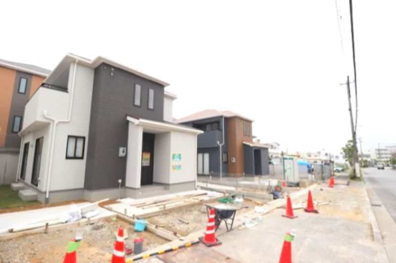 New Build 4LDK House in Uruma City, Okinawa with Walk-in Closet - Thumbnail 2