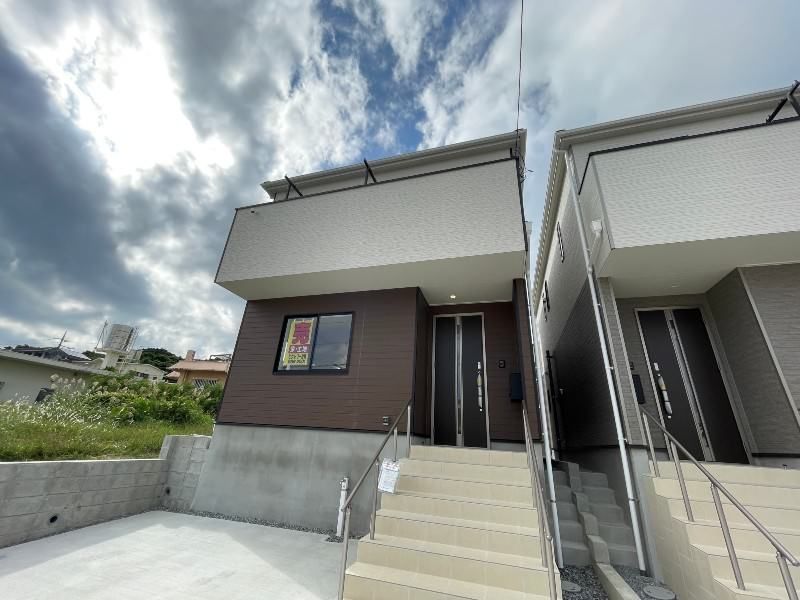 New 4LDK House in Nakagusuku Village, Okinawa | 2025 Build - Thumbnail 2