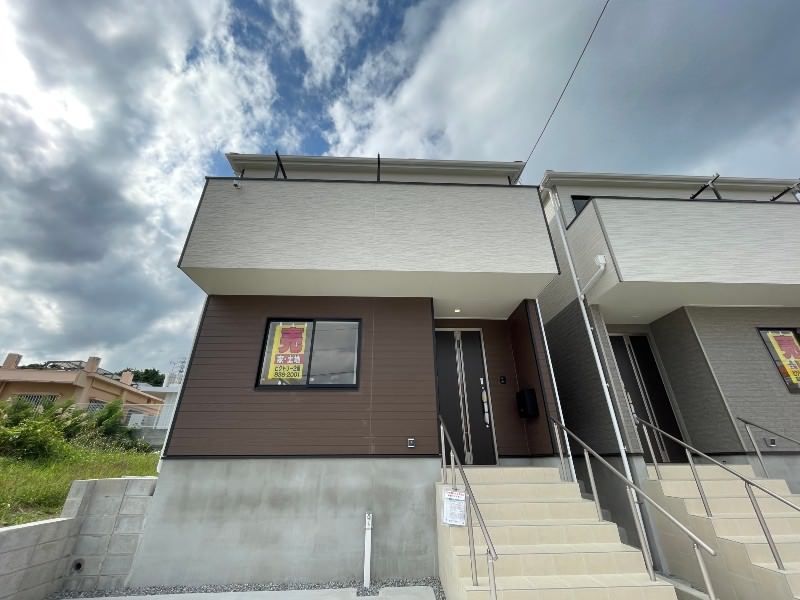 New 4LDK House in Nakagusuku Village, Okinawa | 2025 Build - Thumbnail 4