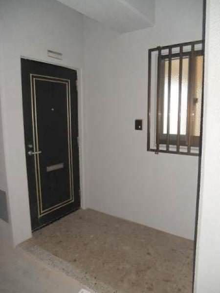 1LDK Apartment for Rent in Ginowan, Okinawa with Elevator & Parking - Thumbnail 3