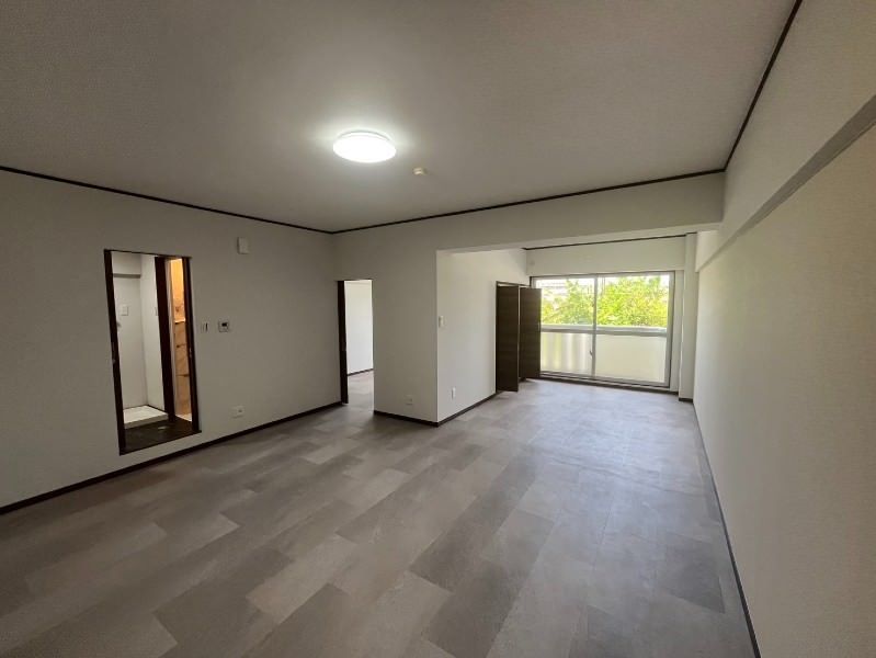 1LDK Apartment for Rent in Minamomomohara, Okinawa City - Thumbnail 4
