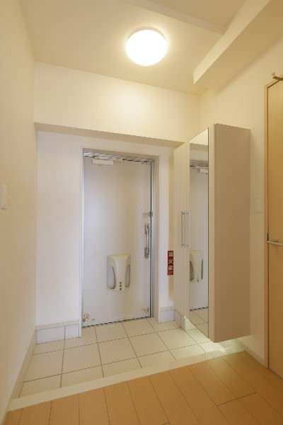 2LDK Apartment for Rent in Yaese Town, Okinawa – 54.14 sqm - Thumbnail 2