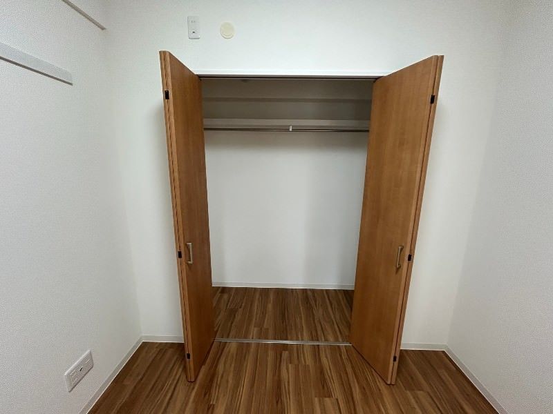 New 2LDK Apartment for Rent in Nishihara Town, Okinawa - Thumbnail 4