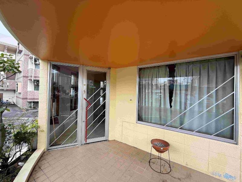 Office/Shop for Rent in Uruma City Ezu, Okinawa - 82,500 Yen - Thumbnail 2