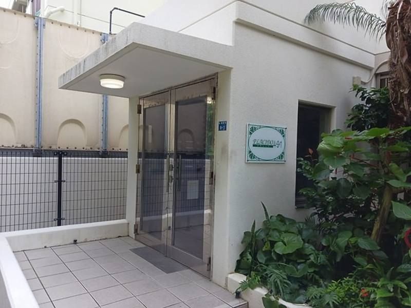 1LDK Apartment for Rent in Urasoe, Okinawa - Modern Amenities - Thumbnail 4