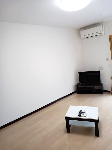 Furnished 1K Apartment for Rent in Chatan, Okinawa - Zero Deposit - Thumbnail 4