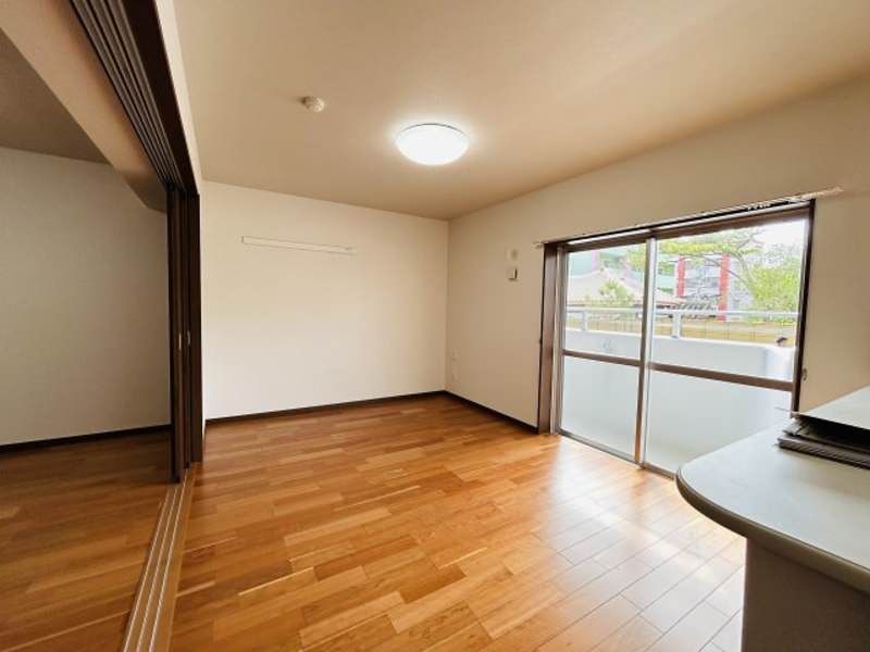 2LDK Apartment for Rent in Haebaru Town, Okinawa - Thumbnail 4