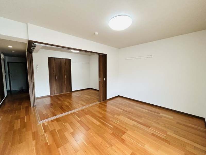 2LDK Apartment for Rent in Haebaru Town, Okinawa - Thumbnail 3