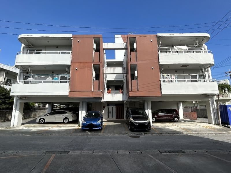 City Court 205: 2LDK Apartment for Rent in Naha, Okinawa - Thumbnail 2