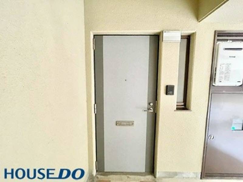 Renovated 3LDK Apartment Near Asato Station in Naha - Thumbnail 3