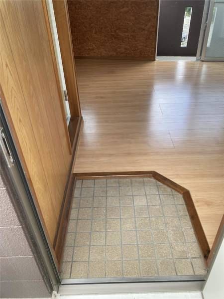 1R Apartment for Rent in Chatan, Okinawa - 13.6 sqm - Thumbnail 2