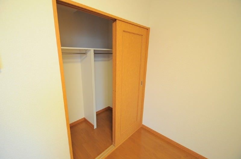 Leopalace LU SHINA 1K Rental Apartment in Ginowan, Okinawa - Thumbnail 4