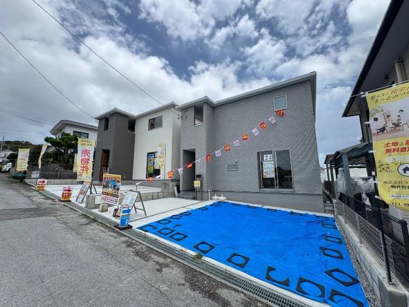 Newly Built 4LDK House for Sale in Okinawa City, Okinawa - Thumbnail 2