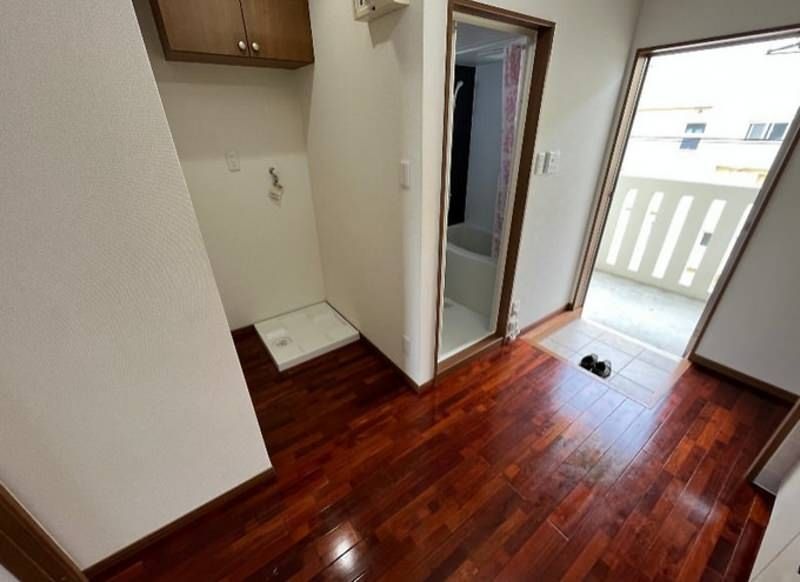1K Apartment for Rent in Tomishiro City, Okinawa - Thumbnail 4