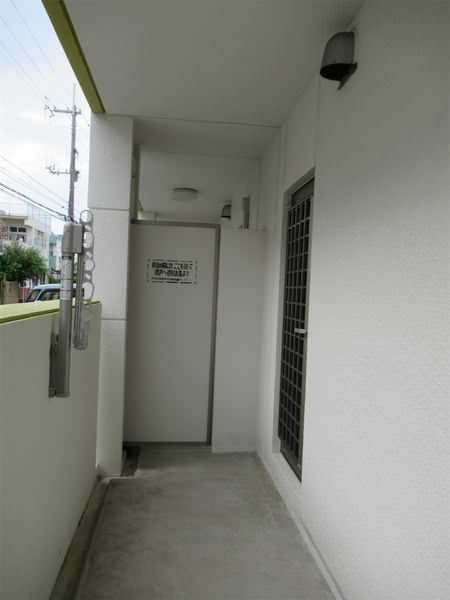 Casa Felice 2LDK Apartment for Rent in Okinawa City - Thumbnail 3