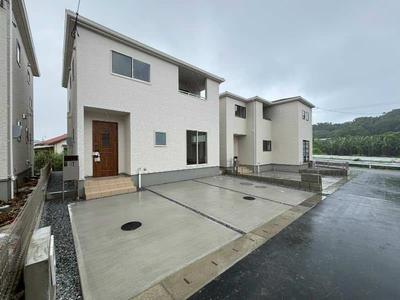New 3LDK House in Yaese, Okinawa with Modern Features — Image 1, Yaese, Okinawa