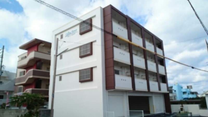 1K Apartment for Rent in Ginowan, Okinawa - 31.38 sqm - Thumbnail 2