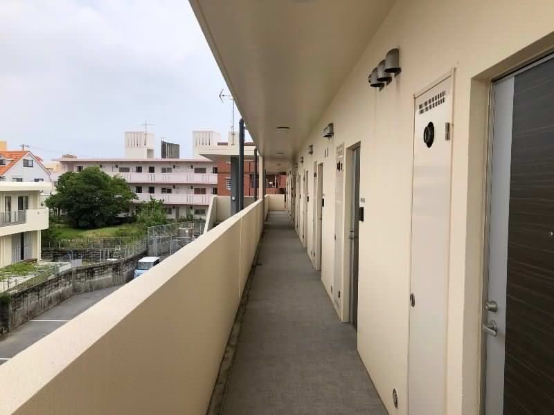 Modern 1K Apartment for Rent in Naha, Okinawa - Shuri Ishizaki - Thumbnail 2