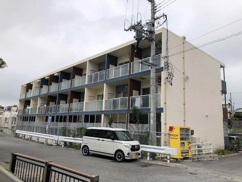 Modern 1K Apartment for Rent in Naha, Okinawa - Shuri Ishizaki - Thumbnail 4