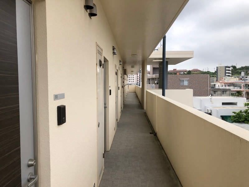Modern 1K Apartment for Rent in Naha, Okinawa - Shuri Ishizaki - Thumbnail 3
