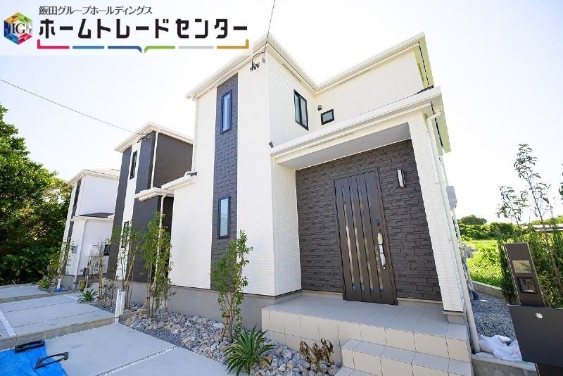 New 4LDK House in Uruma Heartful Town | Long-Term Excellent Housing - Thumbnail 2