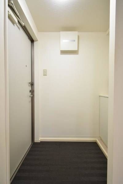 1K Apartment for Rent in Tomigusuku City, Okinawa - Thumbnail 4