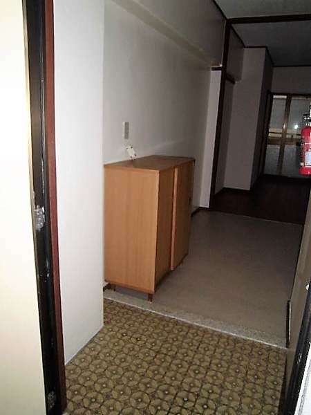 1R Apartment for Rent in Tomigusuku, Okinawa - Palacio Matamabashi - Thumbnail 4