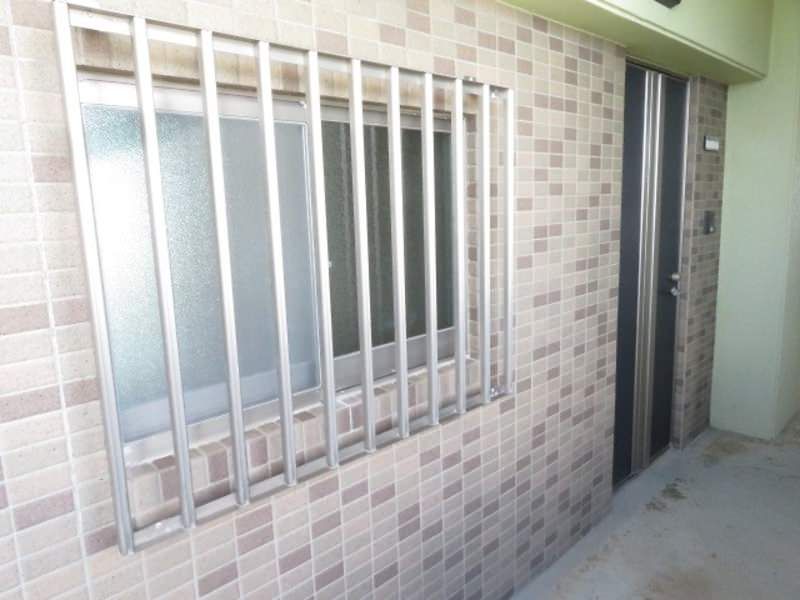 1LDK Apartment for Rent in Miyazato, Okinawa City with Ocean View - Thumbnail 4