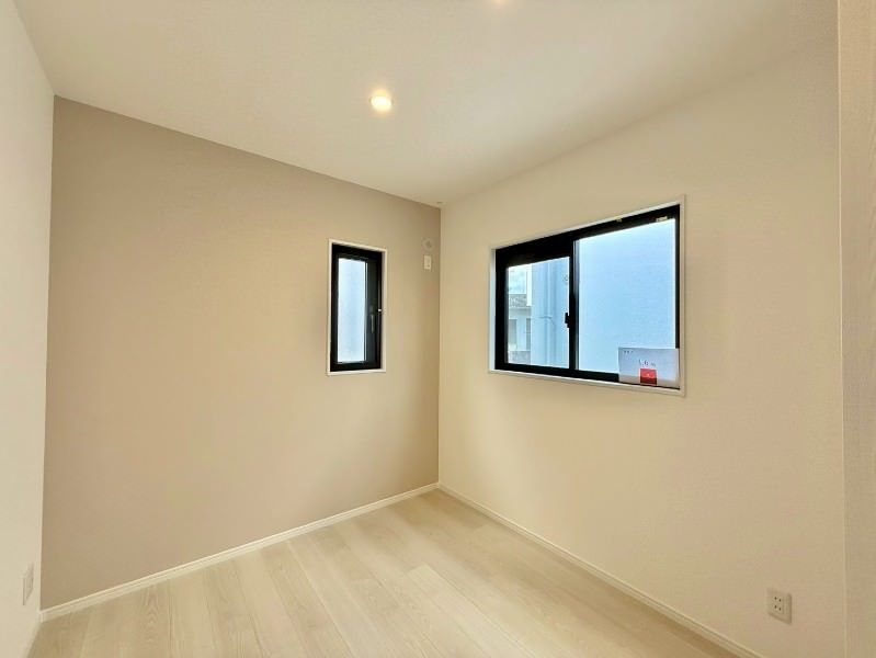 New 4LDK House in Kadena Town, Okinawa - 2025 Build - Thumbnail 3